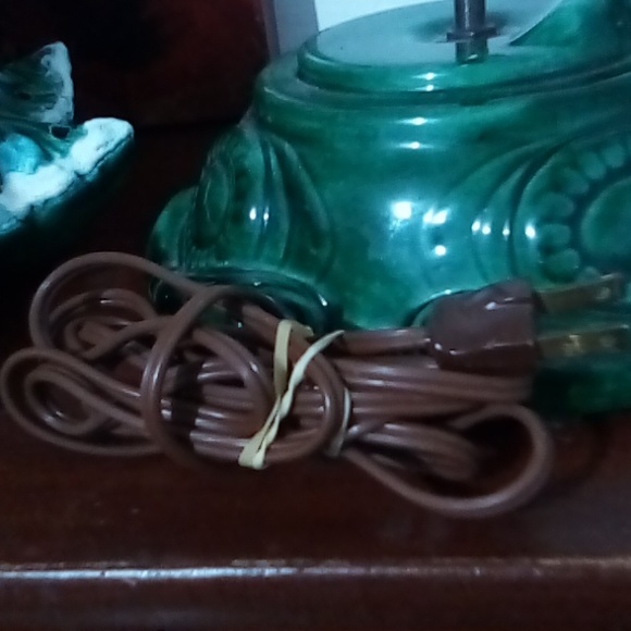 - Atlantic Mold  Company Table Top Ceramic Christmas  Tree. Rare, HTF. Vintage. - Picture 8 of 8